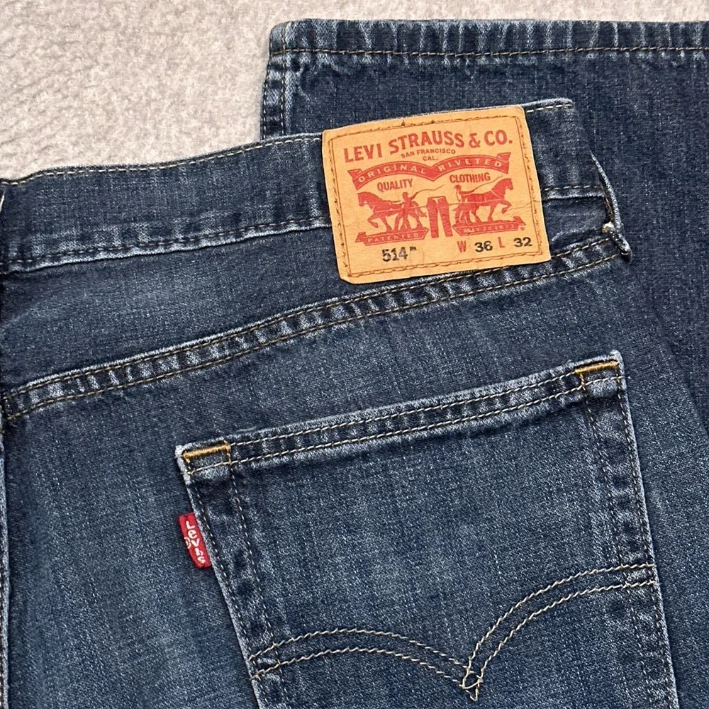 Levi's 514 Jeans Men's 36x32 Blue Slim Straight‎ Denim 100% Cotton Medium Wash